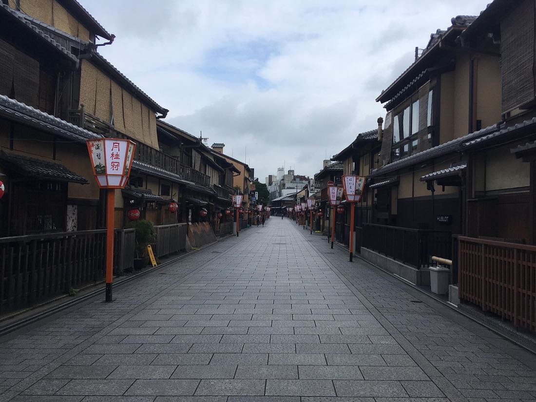 Willows along the Shirakawa canal in Gion, Kyoto